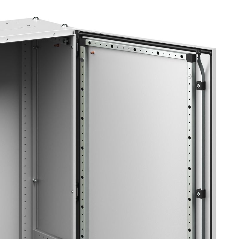Корпус напольный RAM fit 2000х600х450мм с боков. вырезами DKC R6NFW206045F в интернет-магазине Рэмкабель